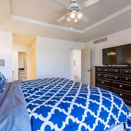 B 32-1 Spacious Villa Close To Pool Branson Esterno foto